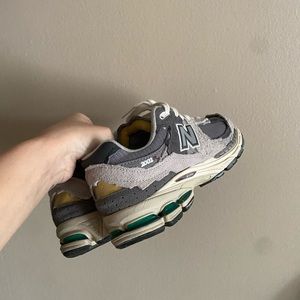 2002R 'PROTECTION PACK - RAIN CLOUD' size 4.5 (men)